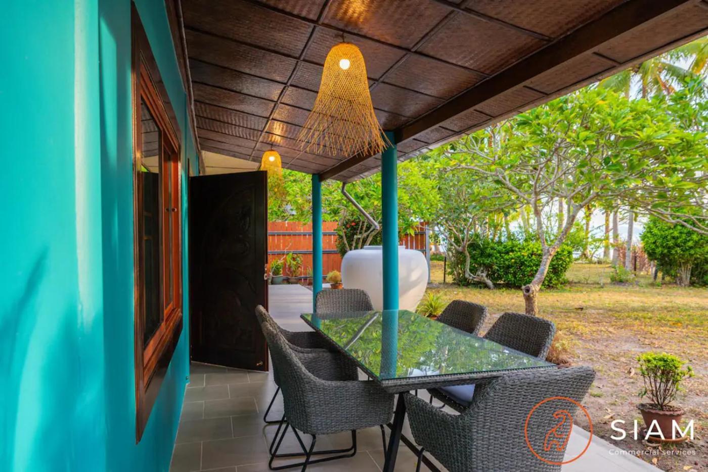 The Wooden Beach House 3Br - Sunset Beach Garden Taling Ngam  Exterior photo