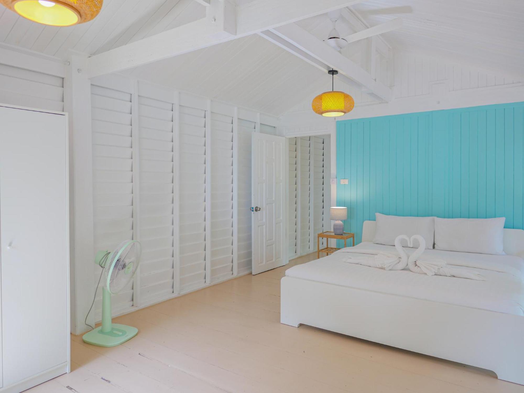 The Wooden Beach House 3Br - Sunset Beach Garden Taling Ngam  Exterior photo