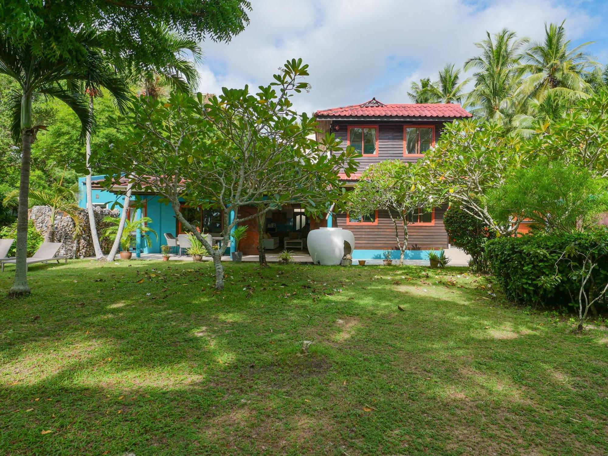The Wooden Beach House 3Br - Sunset Beach Garden Taling Ngam  Exterior photo